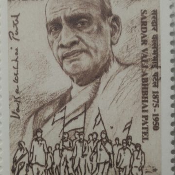 SARDAR Patel Personality Rs.2 (Hinged/Gum washed stamp)