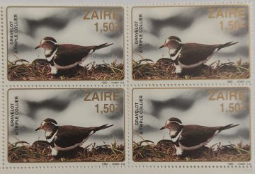 Zaire Grevelot a Triple collier - Block of 4