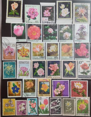 Mixed Flowers Used Stamps (34 Stamps)