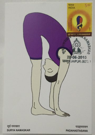 Padahastasana Maxim Card