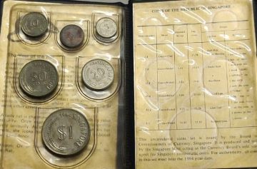 1984 Uncirculated coin set (The year of the rat)