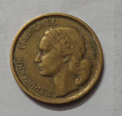 10 Centimes 1952 Liberte Egalite Fraternite (used)