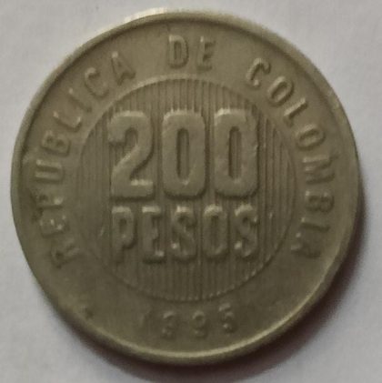 COLOMBIA  200 Pesos Coin 1995(used)