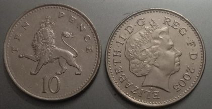 UK 10 Pence Coin 2005 (USED)