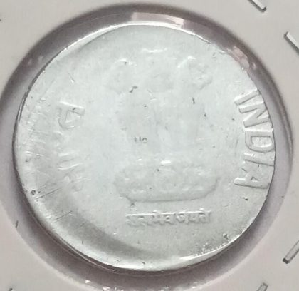 1 RUPEE 2011 HYDERABAD MINT OFF CENTRE -ERROR COIN USED - Image 2
