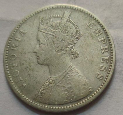 QUEEN VICTORIA- 1 RUPEE INDIA 1882 SILVER COIN (USED) - Image 2