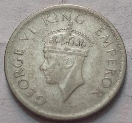 KING GEORGE VI- HALF RUPEE INDIA 1940 SILVER COIN (USED) - Image 2