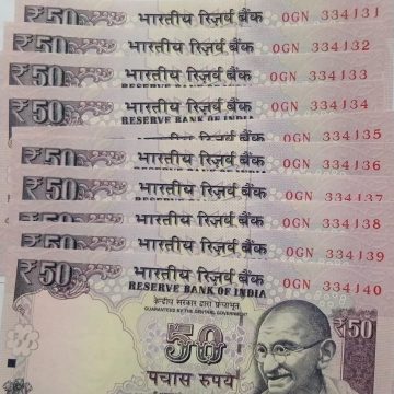 50 Rupees note Governor RAGHURAM G.RAJAN Plain Inset 2015 UNC (10 Notes) (334131-334140)