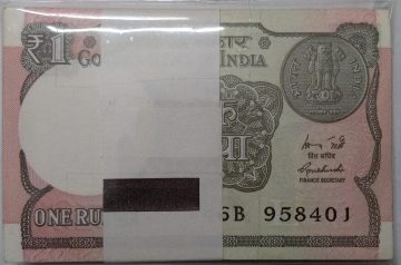 1 Rupee Bundle notes  Finance Secretary RAJIV MEHRISHI Inset L 2015 UNC (100 Notes)401