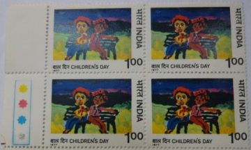 Friends (Block of 4 TL Stamp)