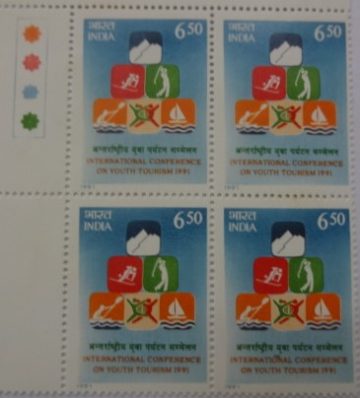 Facets of Youth Tourism(Block of 4 TL Stamp)