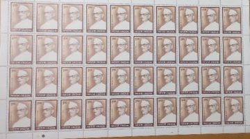 Morarji Desai Personality , Politician  Rs.1rp- MNH (Stamp Full Sheets -40stamps)