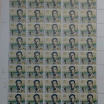SD Burman. Personality, Rs.15- MNH (Stamp Full Sheets -40stamps)