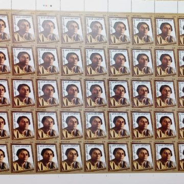 Sahir Ludhianvi Personality, Lyricist, Poet, Cinema  Rs.5- MNH (Stamp Full Sheets -45stamps)