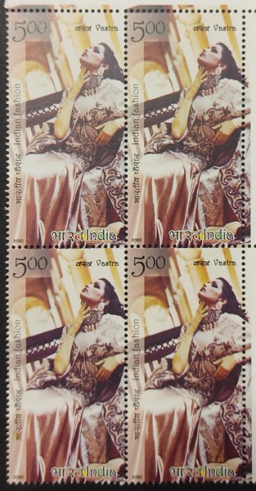Indian Fashion Series-4 Fashion Designers Vastro (Block of 4 stamp)