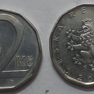 Czech Republic  2 Koruna 2004 (used)