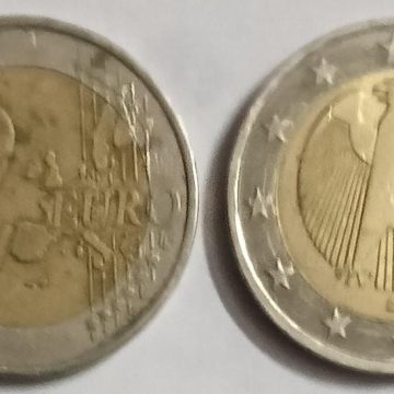 2 EURO 2010_(used)
