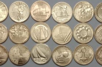 Set of 18 innovation Dollar Coin 'P' Mint