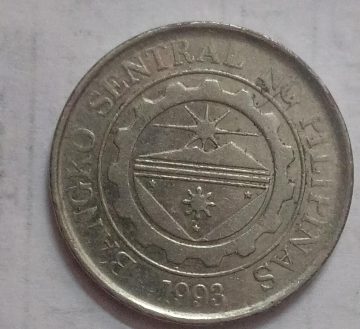 Philippines 1 Piso Coin 2015  (Used)