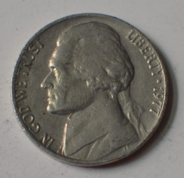U.S.A. 5- CENT 1977(used)