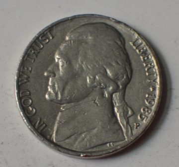 U.S.A. 5- CENT 1985(used)