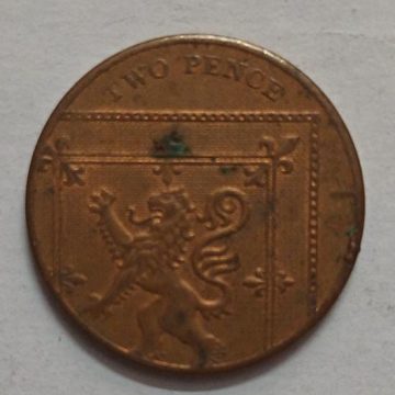 UK 2 New Pence Coin 2010 (USED)