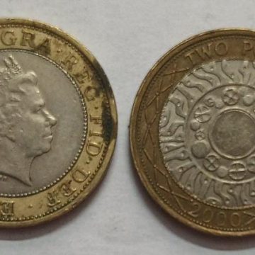 UK 2 Pound Coin 2000  (USED)