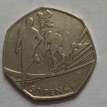 UK 50 Pence Coin 2011 (USED)