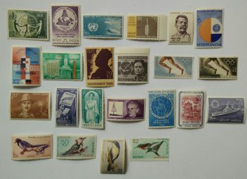 1968 Complete year pack 23 Stamp (Hinged/Gum washed)