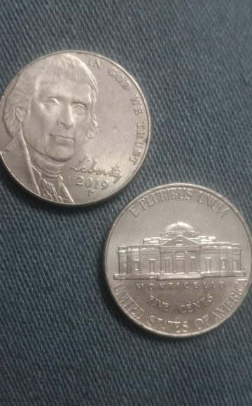 U.S.A. 5- CENT 2019(used)