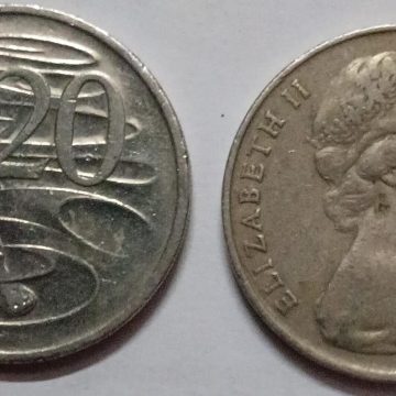 AUSTRALIA 20 CENTS 1974 USED COIN