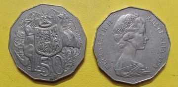 AUSTRALIA 50 CENTS 1978 USED COIN