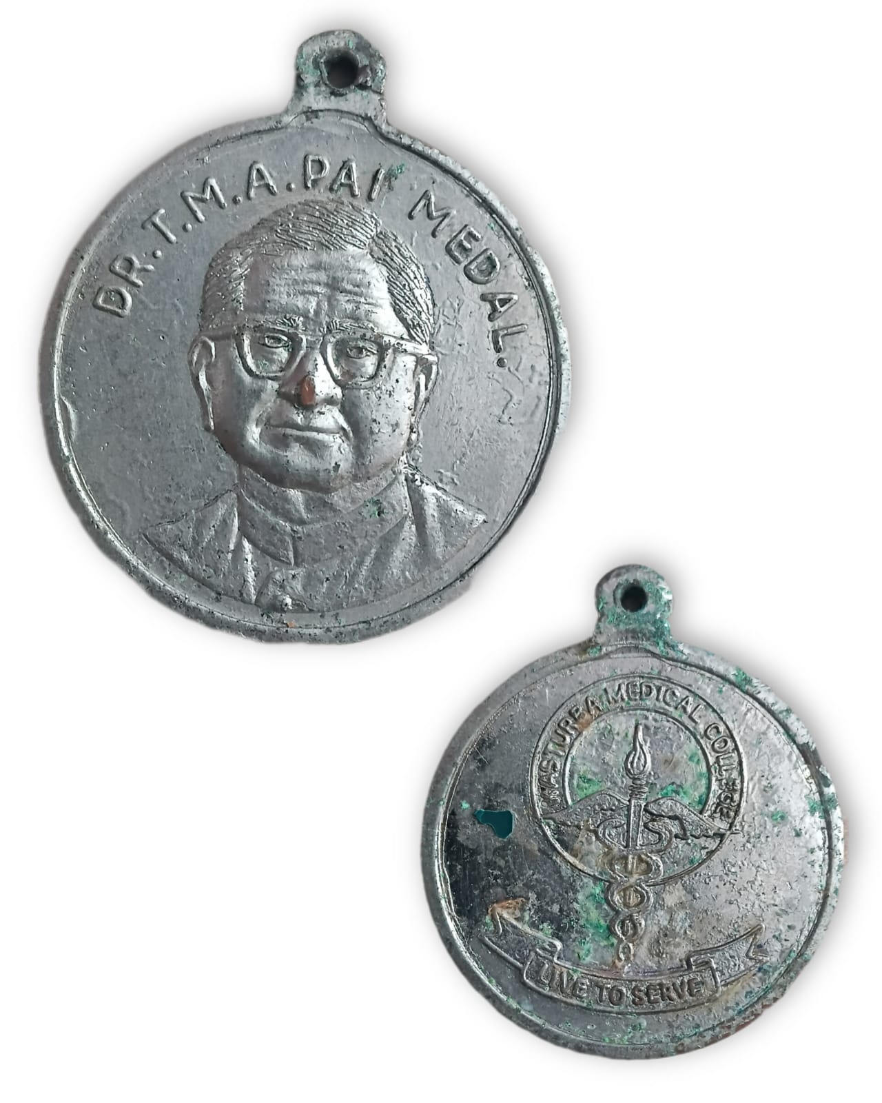 Dr T M A Pai Medal -Kasturba Medical College